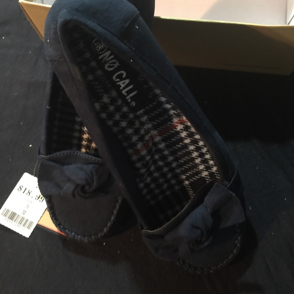 Shoes - Picture 3 of 3