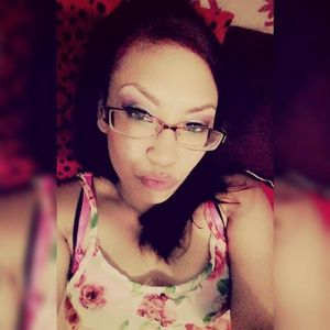 Meet your Posher, Megan