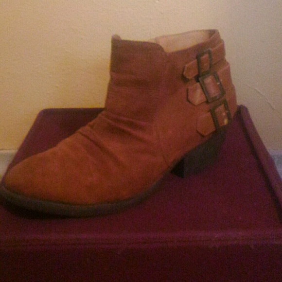 Brown ankle boots