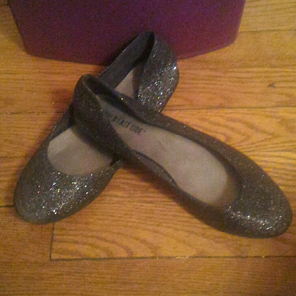 Sparkly black flats
