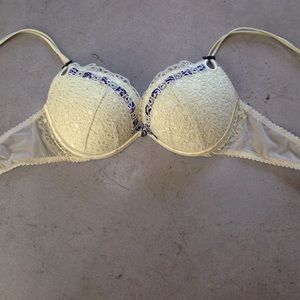 Victoria's Secret sexy little bra