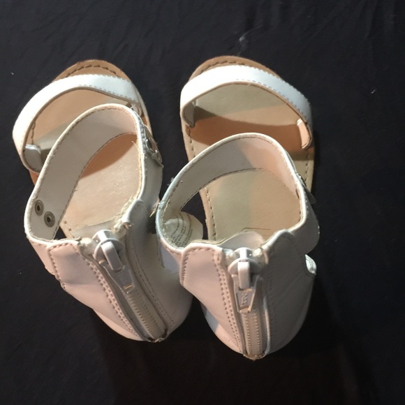 Girls sandals - Picture 4 of 4