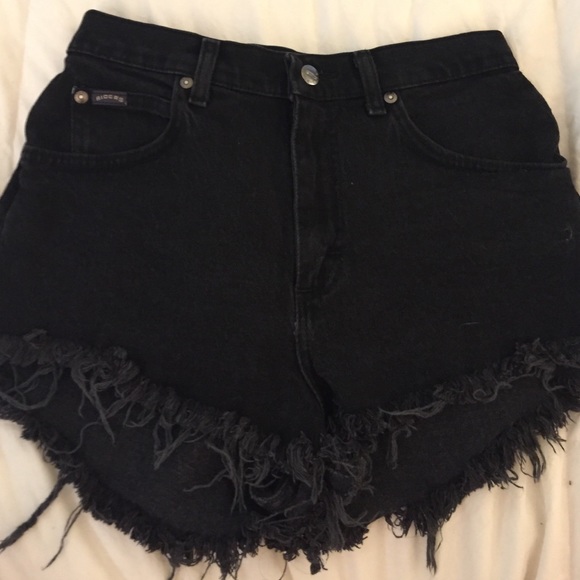 Perfect black high waisted shorts