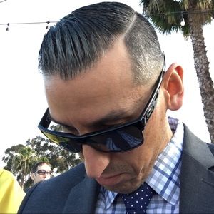 Meet your Posher, Eric