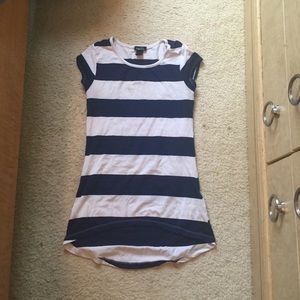 Rue 21 slightly long shirt