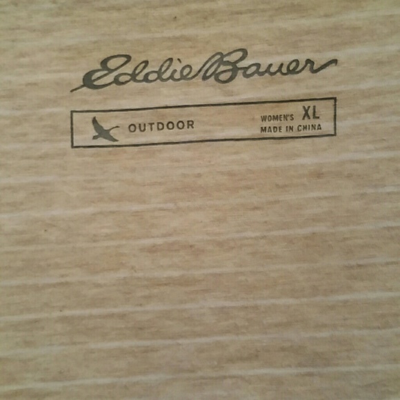 Eddie Bauer short sleeve henley - Picture 2 of 3