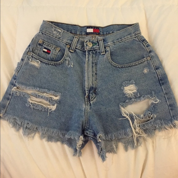 Tommy high waisted shorts❤️💙