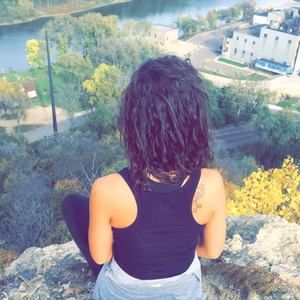 Meet your Posher, Katelyn