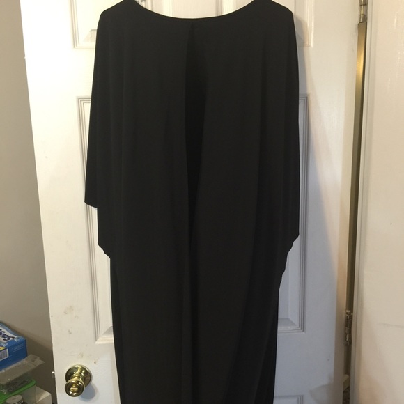 Dress - Picture 3 of 4