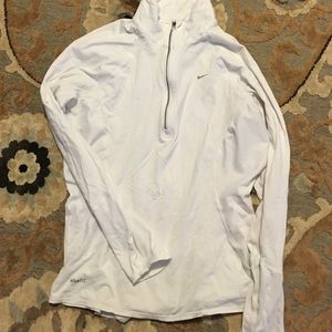 Nike 1/2 zip pullover