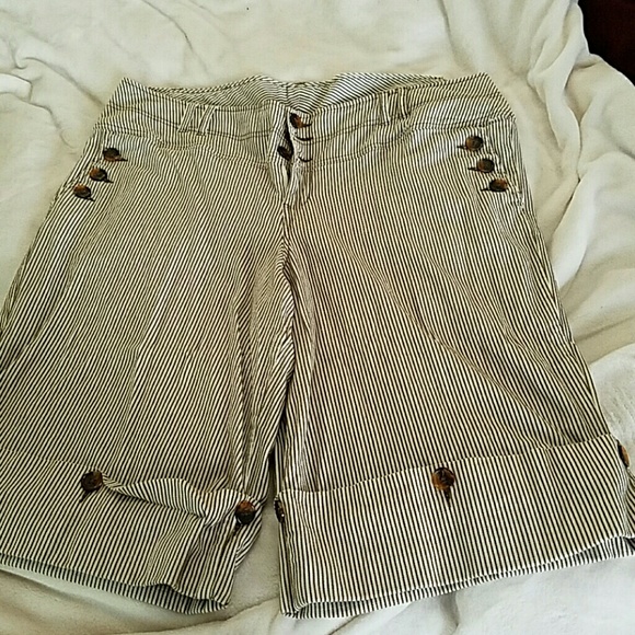 Dress shorts