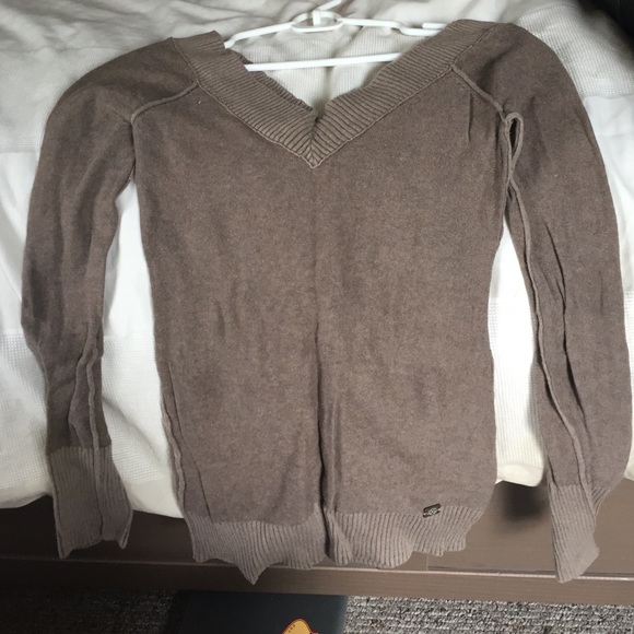 Brown sweater