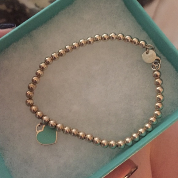 Simple Tiffany bracelet