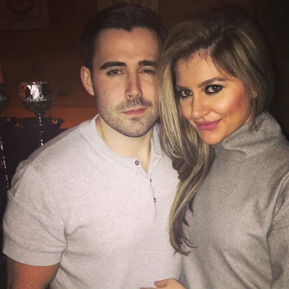 Meet your Posher, Alexandra - Picture 2 of 2