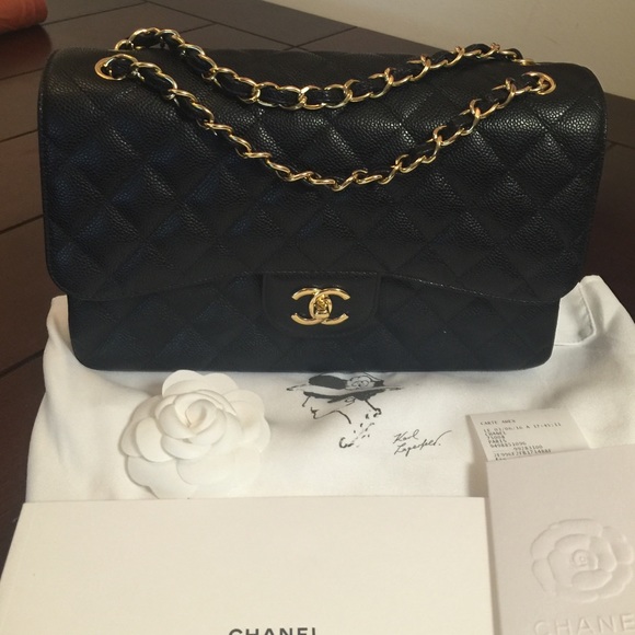 100% Auth. Chanel Black Jumbo Classic Flap w/ Gold - Picture 2 of 4