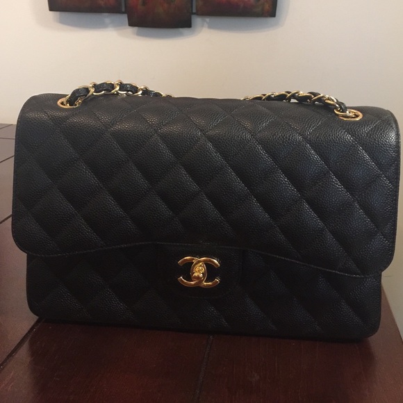 100% Auth. Chanel Black Jumbo Classic Flap w/ Gold - Picture 3 of 4
