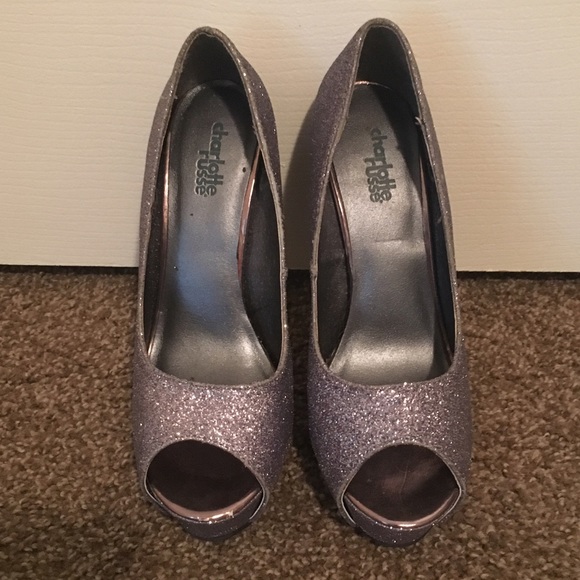 Beautiful Sparkly Peep-Toe Heels!!💎💕