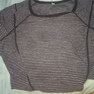 long sleeve lulu shirt