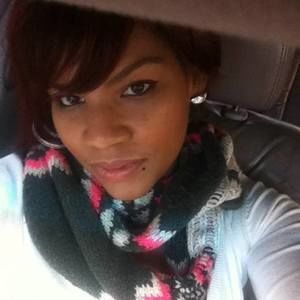 Meet your Posher, Elisa