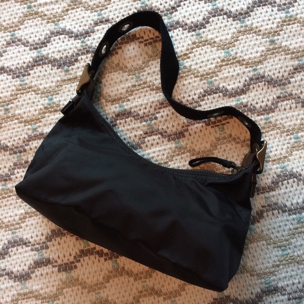 Small Gap purse