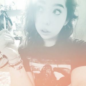 Meet your Posher, Maite