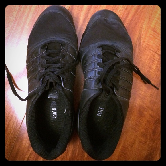 Bloch Black dance shoes size 8