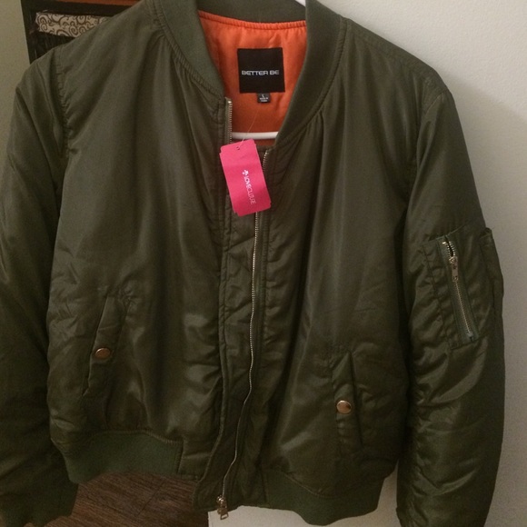 Bomber jacket