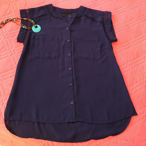 Pretty blouse