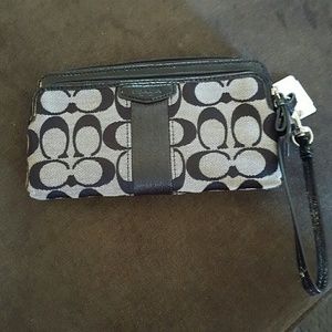 Coach wristlet/wallet