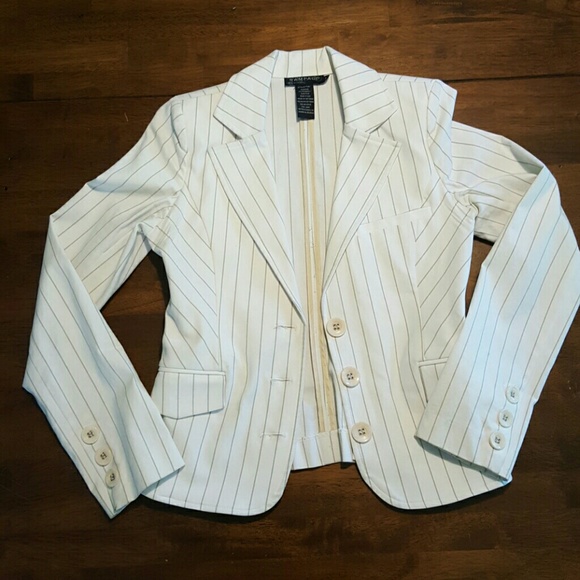 White blazer Jacket with brown stripes