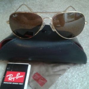 Gold ray ban glasses with case