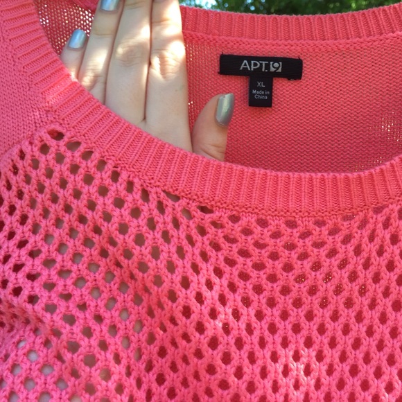 Geometric Patterned Soft Sweater - Picture 3 of 4