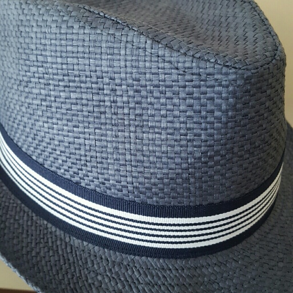 Meet your Posher, Rhonda