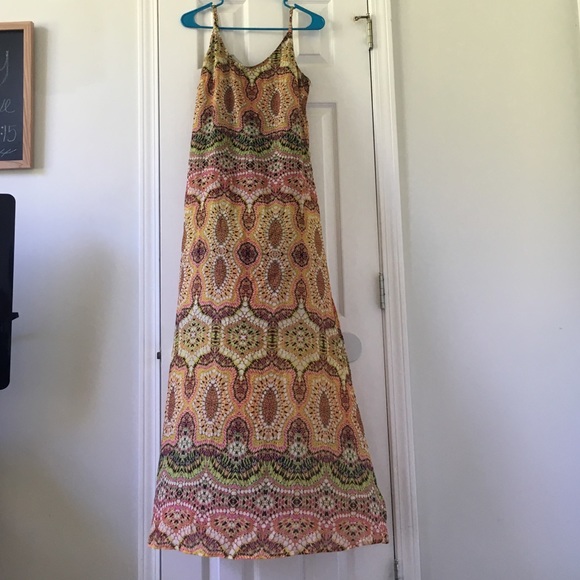 Cute back maxi dress