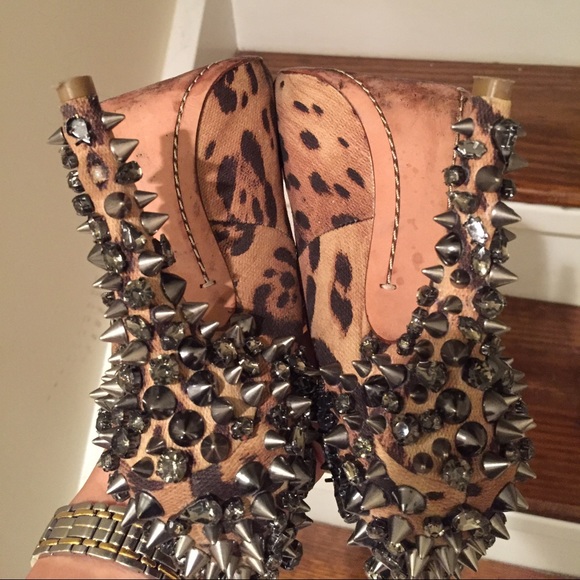 Sam Edelman Lorissa Studded Pump - Picture 4 of 4