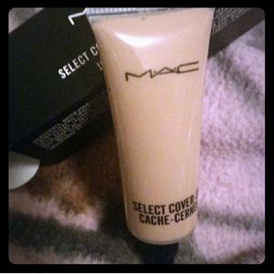 Mac concealer nw20