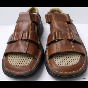 Womens BORN HANDCRAFTED FOOTWEAR BROWN  Sz 7.5