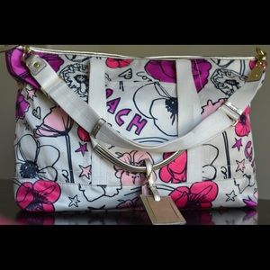 Coach "Kyra" Floral Poppy Sig. Tote, XL, F77303