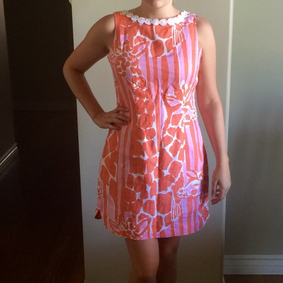 Lilly Pulitzer for Target Shift- Giraffey print