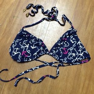 Lilly Pulitzer bikini top! Never worn!!