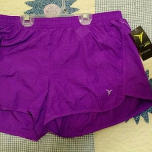 Mesh style sport shorts