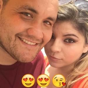 Meet your Posher, Nayeli