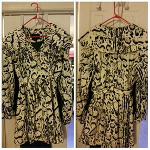 100% AUTHENTIC KDASH TRENCH COAT❤💗