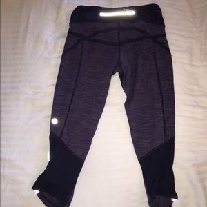 Lululemon striped crop leggings wunder under