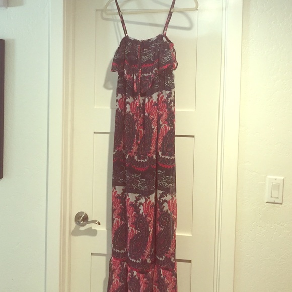 Roxy maxi dress- fun boho print with ruffle detail