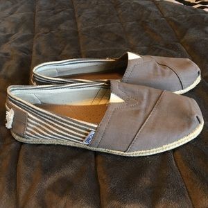 TOMS slip-on shoes