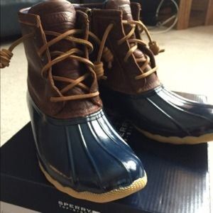 SPERRY BOOTS