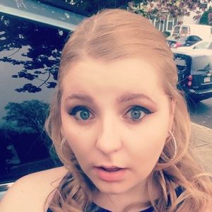 Meet your Posher, Cassidy