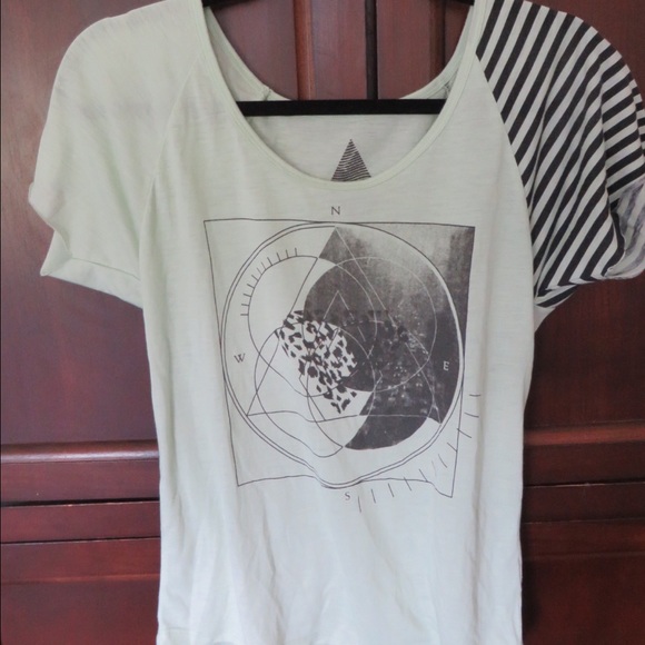 Volcom graphic tee