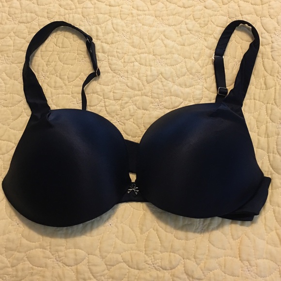 Victoria secret bra size 34D